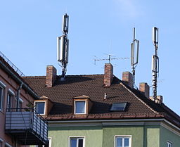 Mobilfunkmasten_auf_Wohnhaus_Gotzingerplatz_Muenchen